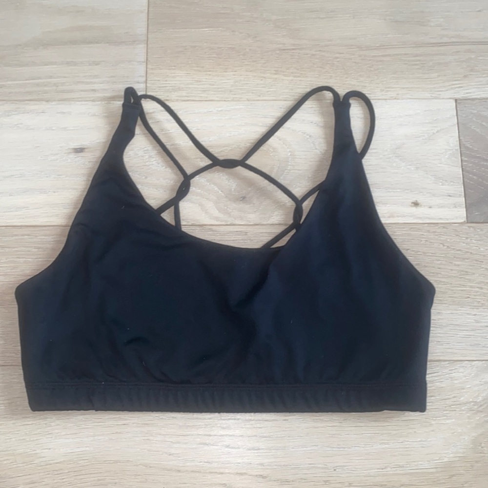 Black Hollister Sports Bra! ☀️